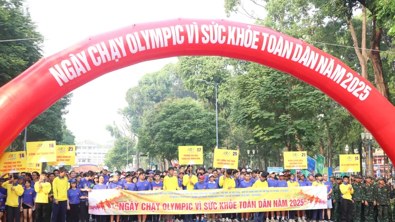 Sôi nổi Ngày chạy Olympic vì sức khỏe toàn dân tại TPHCM