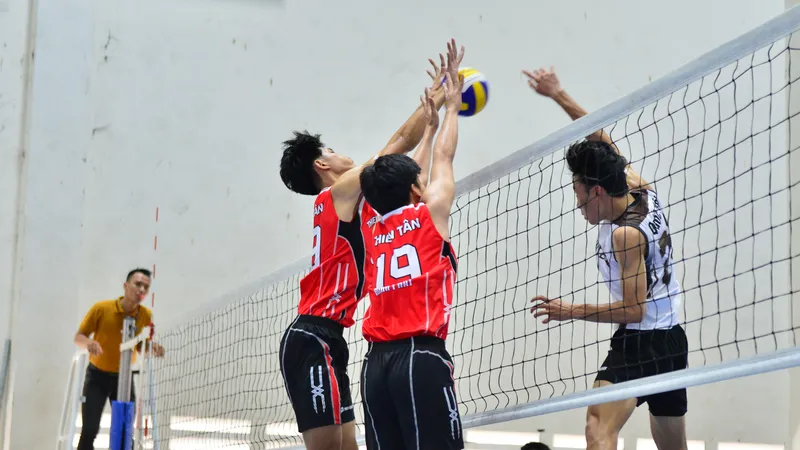 Giải đấu bóng chuyền do Công ty Thiên Tân tổ chức được giới chuyên môn đánh giá cao. Ảnh: DŨNG PHƯƠNG 