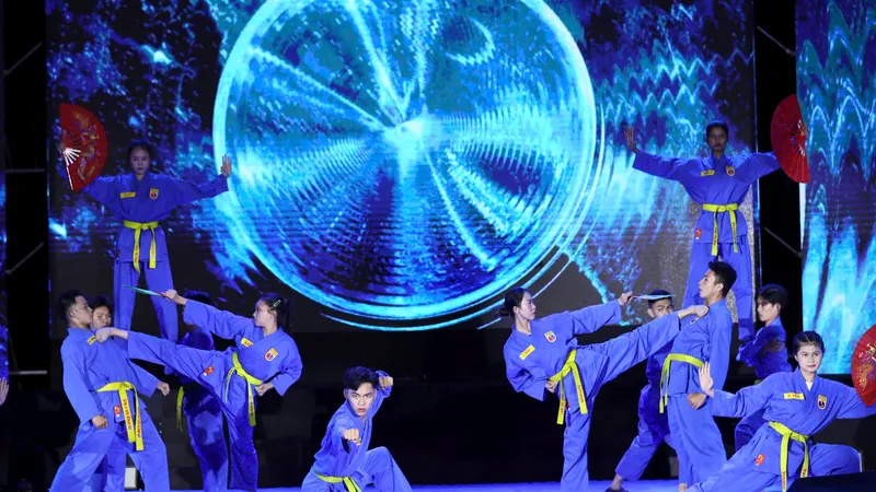 Phần trình diễn ở bộ môn Vovinam. Ảnh: DŨNG PHƯƠNG 