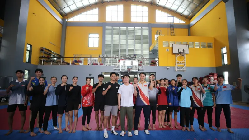 Sắc xuân trên sân tập taekwondo 