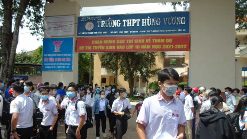 Đề thi Ngữ văn dễ thở, nhiều thí sinh tự tin đạt điểm cao.