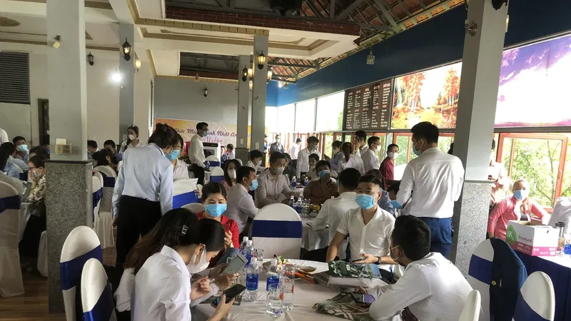 Chủ nhà hàng là Thượng tá công an về hưu