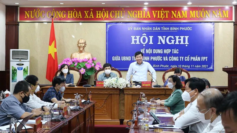 Bình Phước - FPT bàn về chương trình hợp tác chuyển đổi số