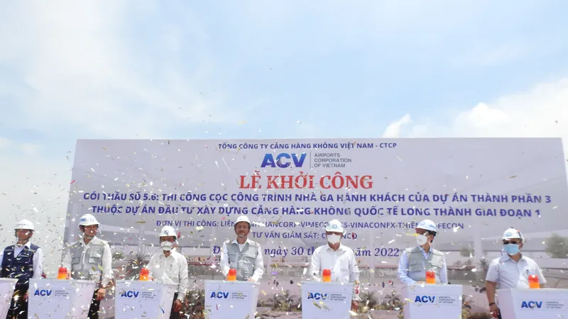 Khởi công gói thầu thi công cọc công trình nhà ga hành khách Sân bay Long Thành