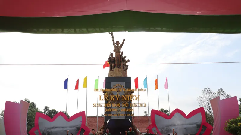Kỷ niệm 50 năm Chiến thắng Chốt chặn Tàu Ô ​
