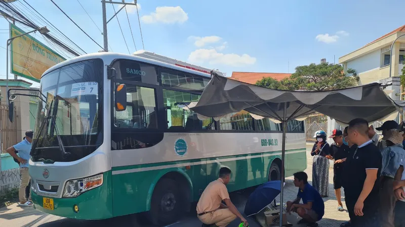 Đồng Nai: Xe đưa rước tông vào học sinh, không phải do lùi xe