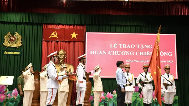 Chuyên án 920G: Nhiều cá nhân, tập thể Công an tỉnh Đồng Nai được tặng thưởng Huân chương chiến công 
