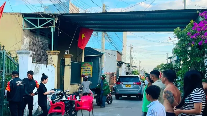 Giận vợ, chồng nhẫn tâm sát hại con
