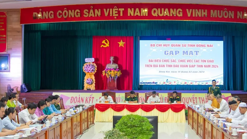 Đồng Nai: Hơn 1.500 con em đồng bào tôn giáo lên đường nhập ngũ 