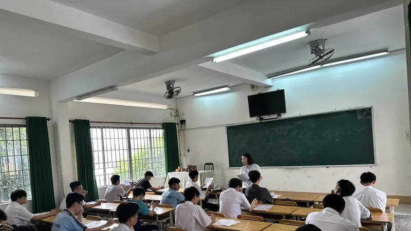 Bà Rịa - Vũng Tàu: Thí sinh bị gãy tay khi đi thi tốt nghiệp THPT 