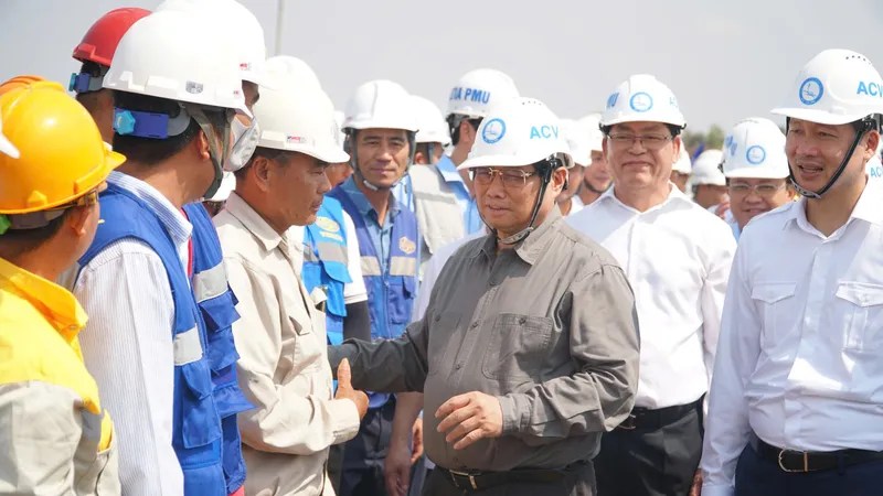 Thủ tướng Phạm Minh Chính kiểm tra tiến độ công trình sân bay Long Thành 