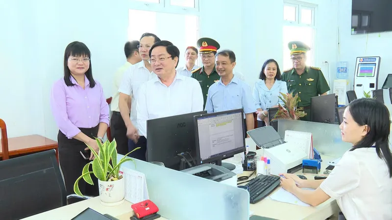 Bí thư Tỉnh ủy Tây Ninh làm việc các xã mới 