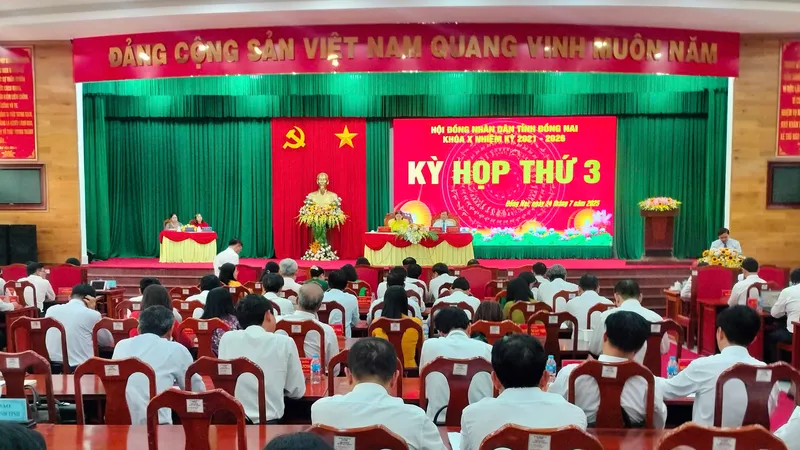 Toàn cảnh kỳ họp