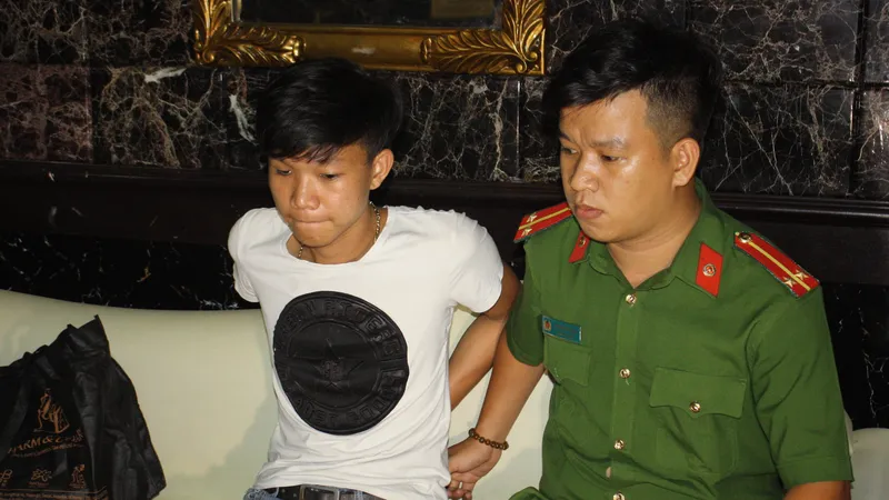 Khởi tố đối tượng tổ chức sinh nhật bằng ma túy
