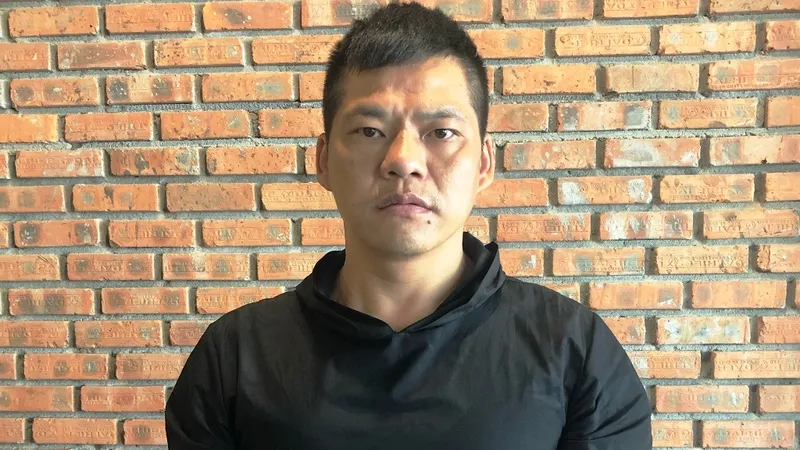 Tạm giữ một người Trung Quốc trốn lệnh truy nã 
