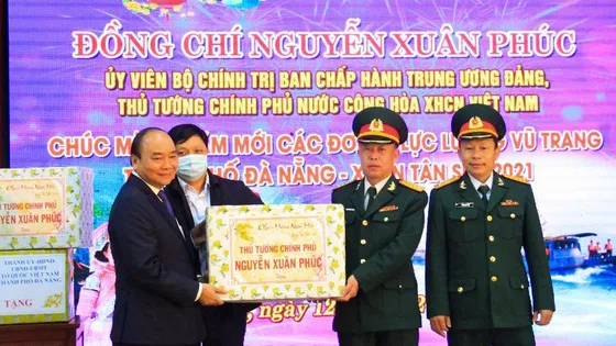 Thủ tướng Nguyễn Xuân Phúc: Việt Nam là một trong số ít các nước tăng trưởng dương trên thế giới 
