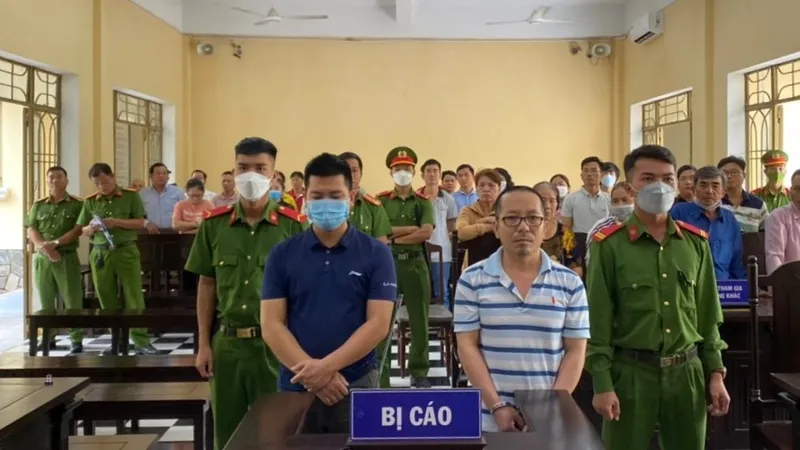 Bị cáo Hoàng Văn Ngọc và Huỳnh Tấn Vỹ 