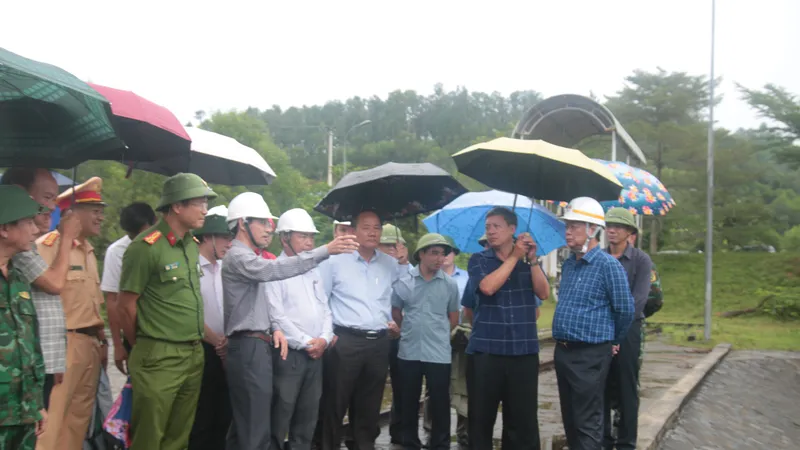 Tỉnh Quảng Nam báo cáo tình hình các hồ chứa với đoàn công tác Ban chỉ đạo quốc gia về PTTT