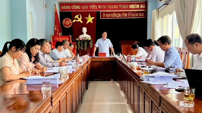 Kỷ luật Đảng ủy cùng hàng loạt cán bộ trường Cao đẳng Quảng Nam
