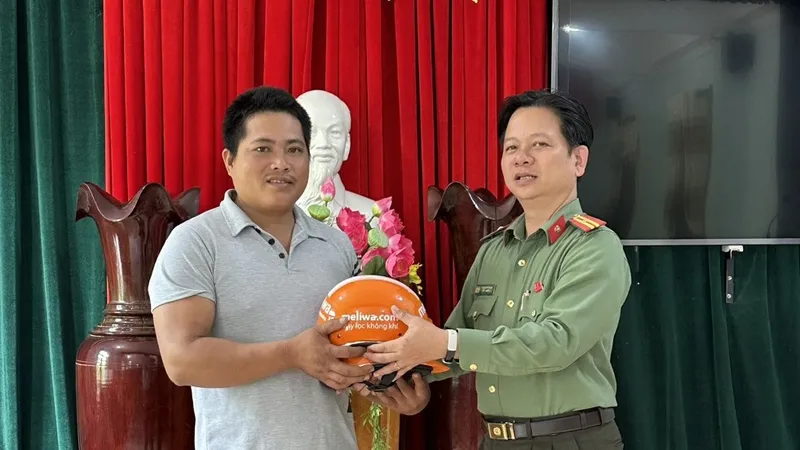 Thanh niên dũng cảm cứu 4 người trong gia đình bị đuối nước