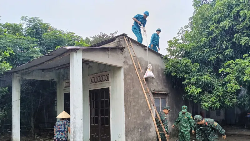 Quảng Nam đã di dời hơn 1.000 người dân để tránh bão số 6
