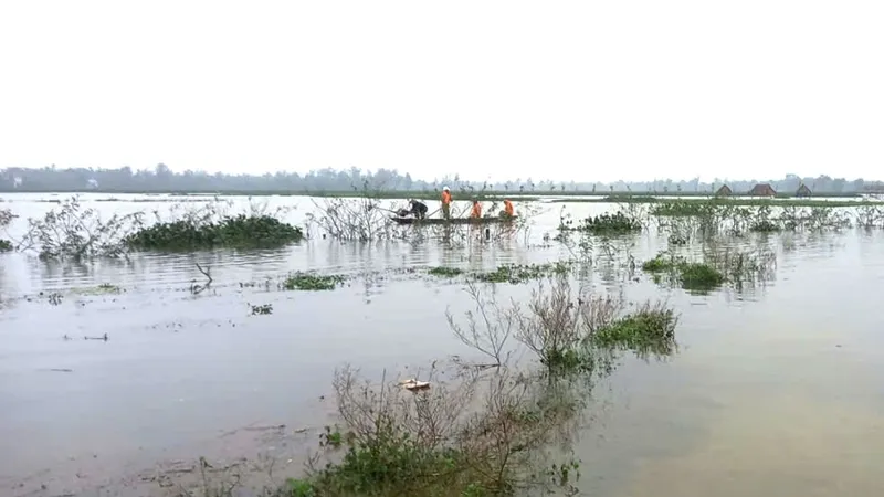 Hai mẹ con bị đuối nước tử vong trong lúc đánh cá trên sông
