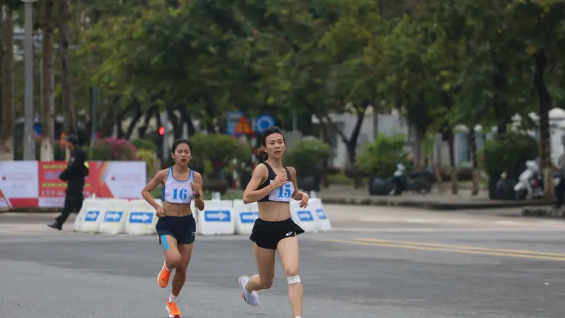 Hơn 3.000 vận động viên tham gia giải chạy Tam Kỳ Marathon năm 2025