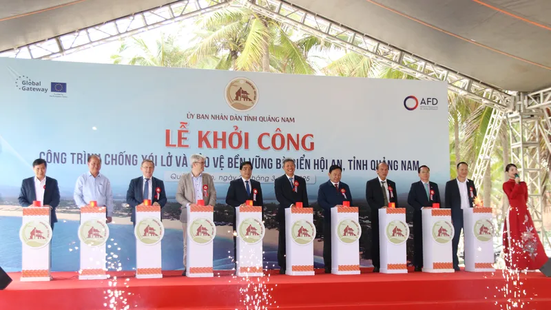 Khởi công dự án chống xói lở và bảo vệ bền vững bờ biển Hội An