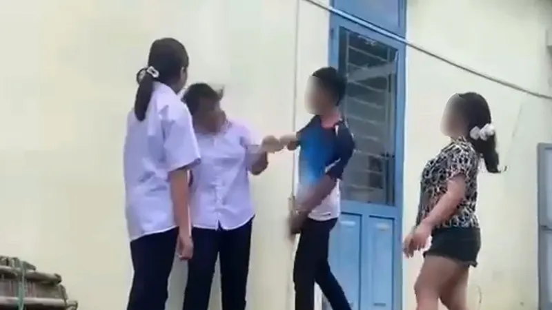 Làm rõ vụ nữ sinh lớp 8 bị đánh hội đồng ở Quế Sơn (Đà Nẵng)