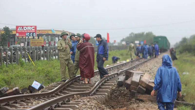 Các đơn vị chức năng đang khẩn trương khắc phục sự cố.