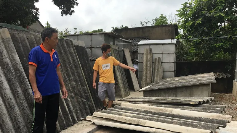 Hàng trăm tấn hải sản hư hỏng chờ xử lý
