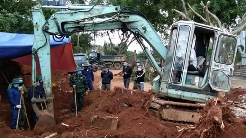 Quảng Trị: Phát hiện 2 hài cốt liệt sĩ cùng di vật khắc chữ “Văn Tân K67/1”