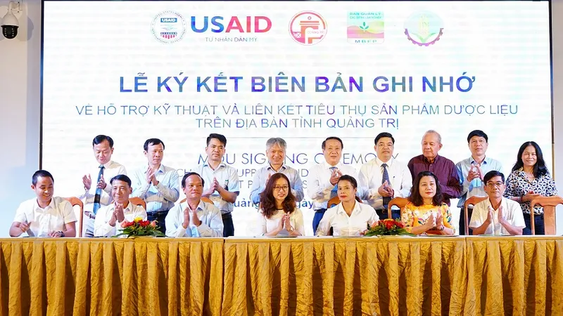 Hội thảo công bố đề án khuyến khích phát triển dược liệu gắn với chương trình mỗi xã một sản phẩm (OCOP) và xúc tiến đầu tư sản xuất, chế biến dược liệu trên địa bàn tỉnh Quảng Trị