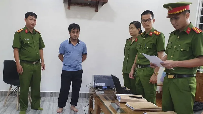 Khởi tố vụ án, bắt tạm giam 2 nhân viên CDC Quảng Trị về hành vi "Tham ô tài sản"