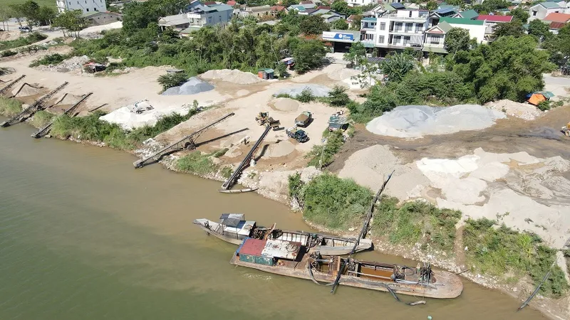 Quảng Trị: Xử lý triệt để các bãi tập kết cát, sỏi trái phép