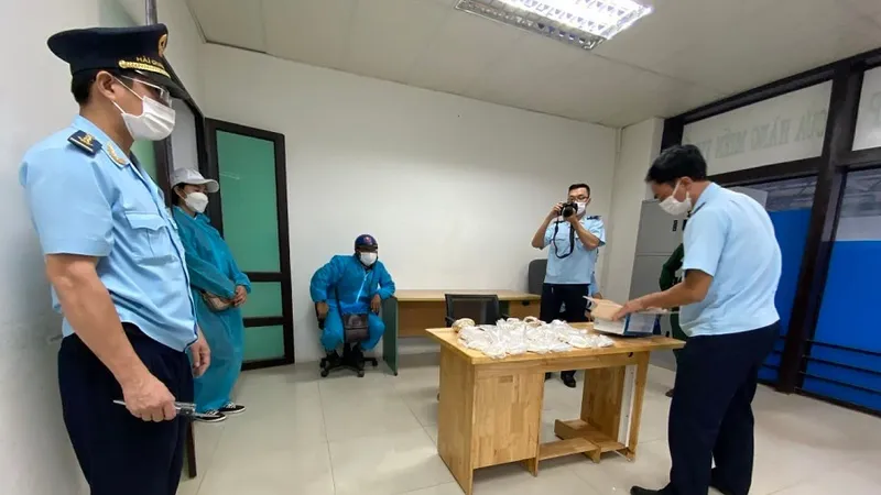Quảng Trị: Bắt đối tượng cầm đầu vụ vận chuyển nhiều ngoại tệ, vàng qua biên giới 