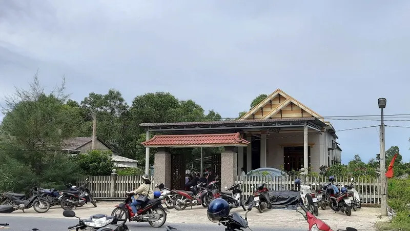 Học sinh trốn trên trần nhà vờ bị bắt cóc, nhắn tin tống tiền cha mẹ
