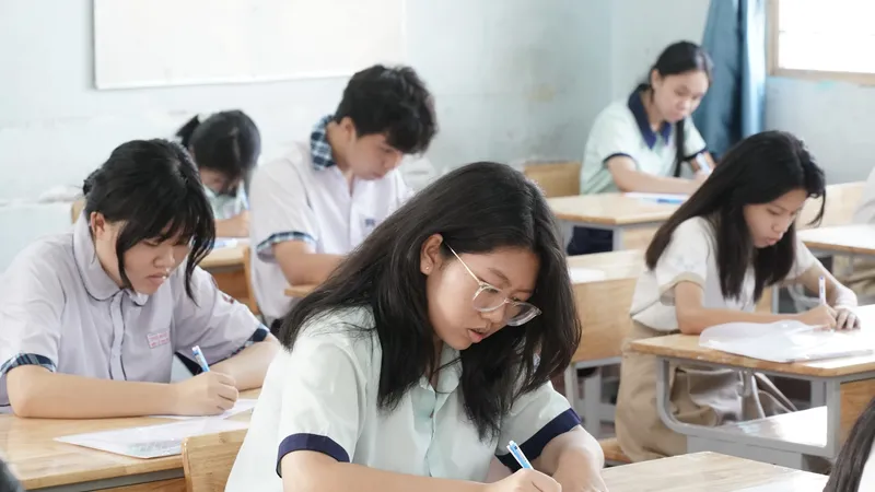 Điểm các môn thi lớp 10 năm nay cao hơn năm ngoái