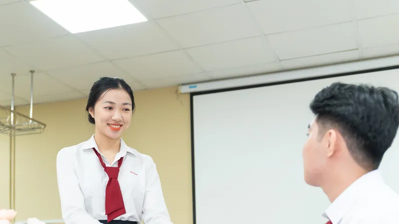 Học ngành gì để quản lý nhà hàng, kinh doanh ẩm thực, khởi nghiệp F&B? 
