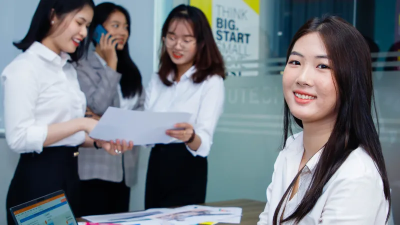 Cùng ngành quản trị nhân lực phát triển nguồn nhân lực chất lượng cao cho tổ chức 