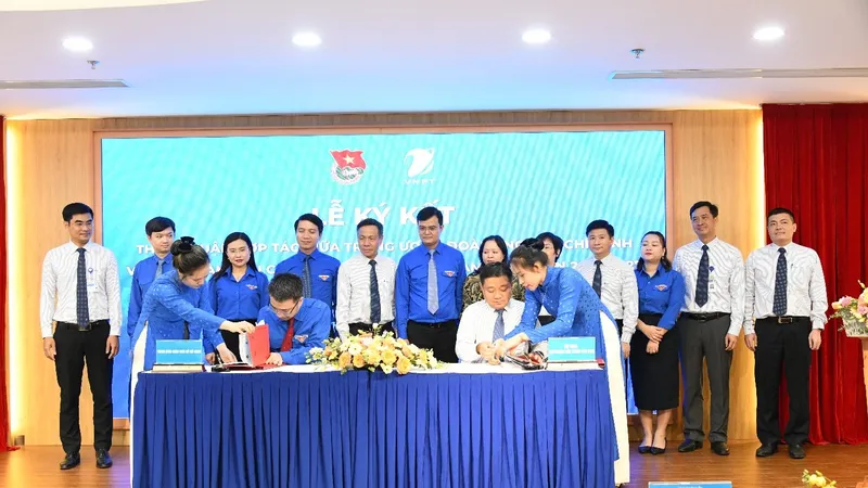 Tập đoàn VNPT và Trung ương Đoàn TNCS Hồ Chí Minh ký thỏa thuận hợp tác giai đoạn 2023-2027