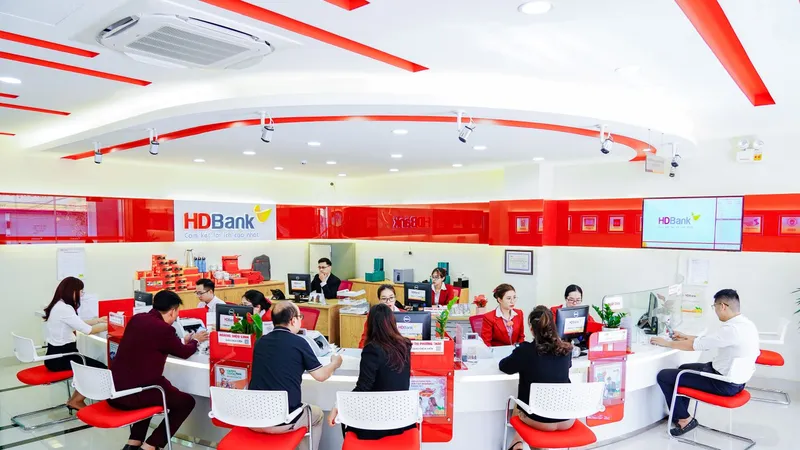 Lợi nhuận gần 5.500 tỷ đồng, hoàn thành Basel III, HDBank tiếp tục kế hoạch của Ngân hàng bền vững