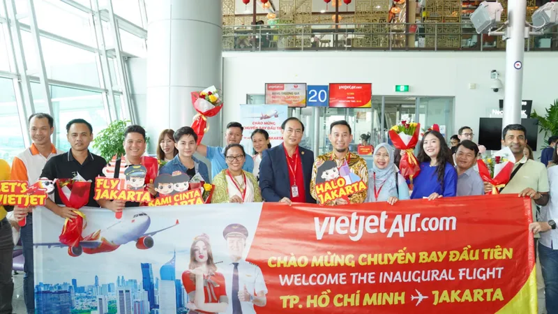 Vietjet mở đường bay thẳng từ Jakarta đến TPHCM thúc đẩy du lịch, giao thương giữa 2 thành phố