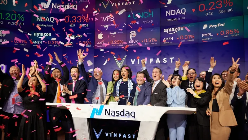VinFast chính thức niêm yết trên Nasdaq Global Select Market - Giá trị vốn hóa hơn 23 tỷ USD