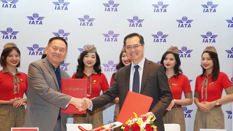 Học viện Hàng không Vietjet tham gia mạng lưới đào tạo quốc tế của IATA