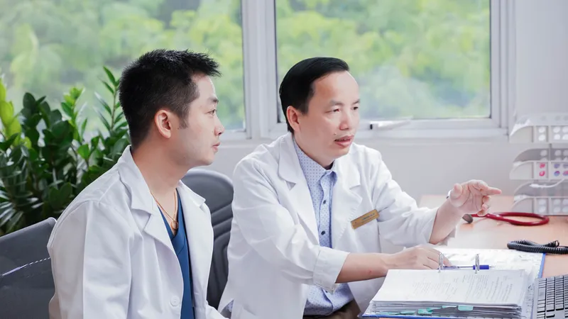 “5 phút vàng” hồi sinh bệnh nhân vỡ tim, 2 lần chết lâm sàng