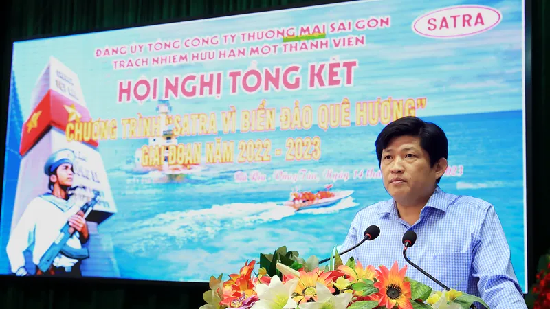 SATRA hỗ trợ hơn 1,8 tỷ đồng cho ngư dân và lực lượng chấp pháp trên biển