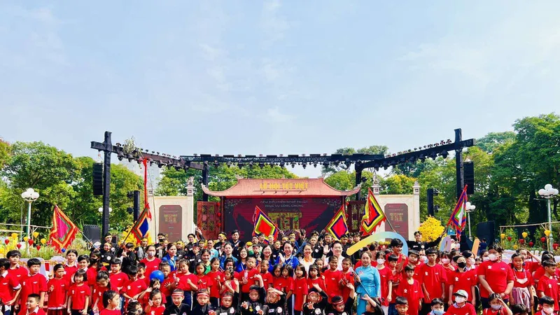 Lan tỏa giá trị truyền thống từ Lễ hội Tết Việt 2024 