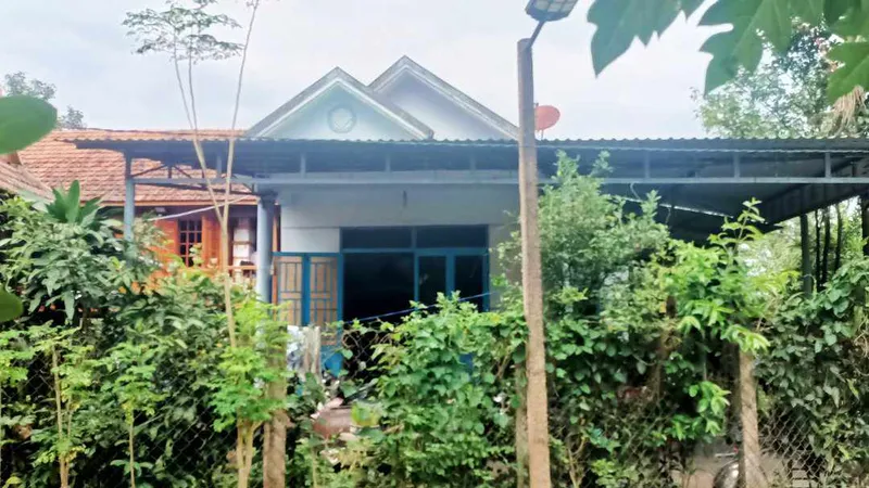 Nhớ thương vách đất quê nhà