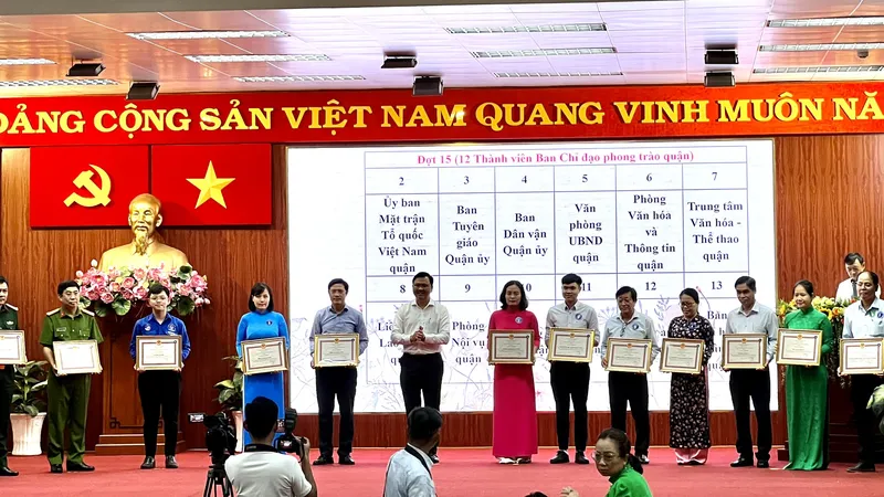 Quận Tân Bình sơ kết phong trào toàn dân đoàn kết xây dựng đời sống văn hóa